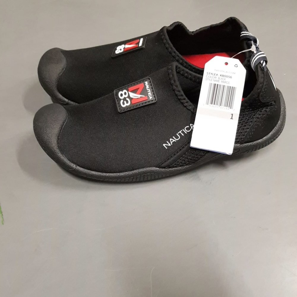 Nautica Kids Water Shoes (Size 1)